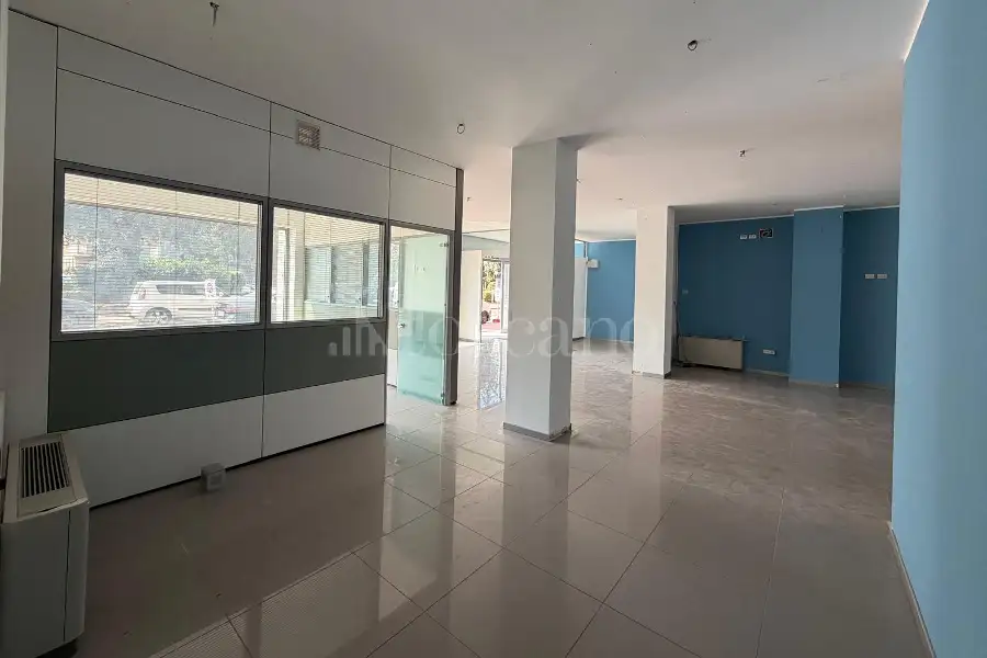 Negozio in vendita di 437 mq a €337.000 (rif. 33/2026)