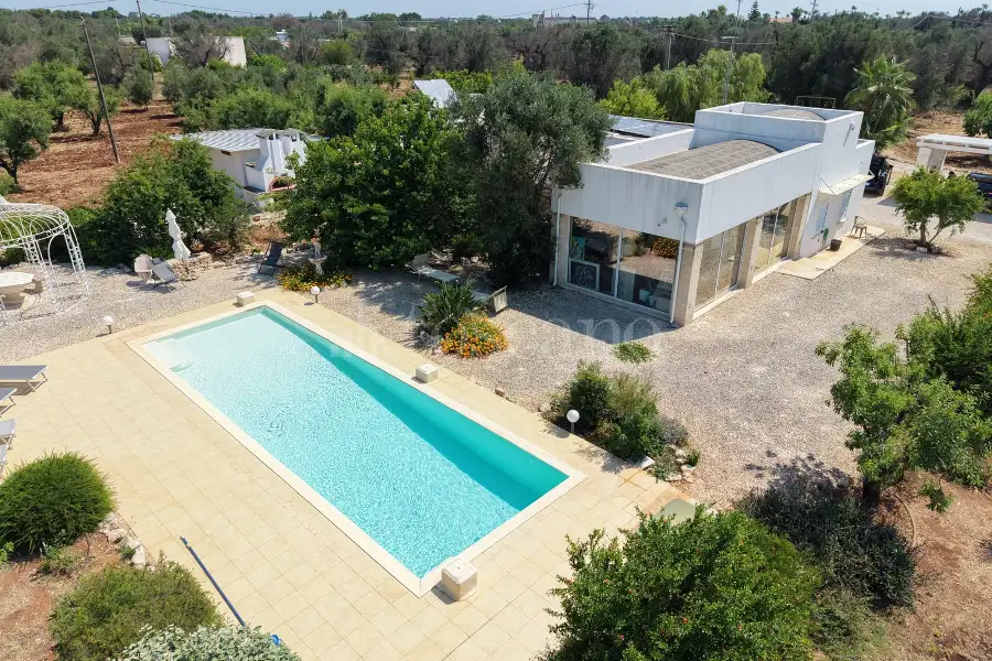 Villa in vendita di 170 mq a €780.000 (rif. 3/2026)