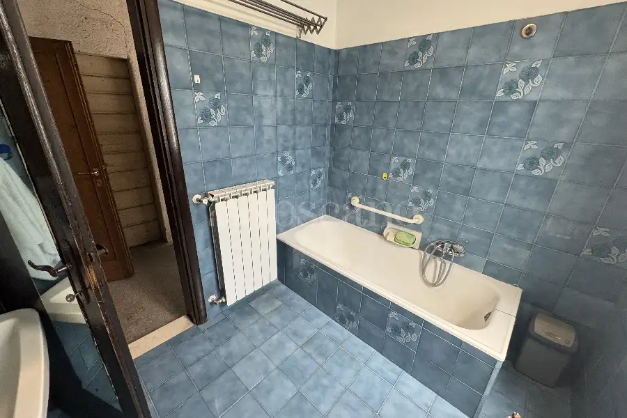Casa Indipendente in vendita di 300 mq a €330.000 (rif. 4/2026)