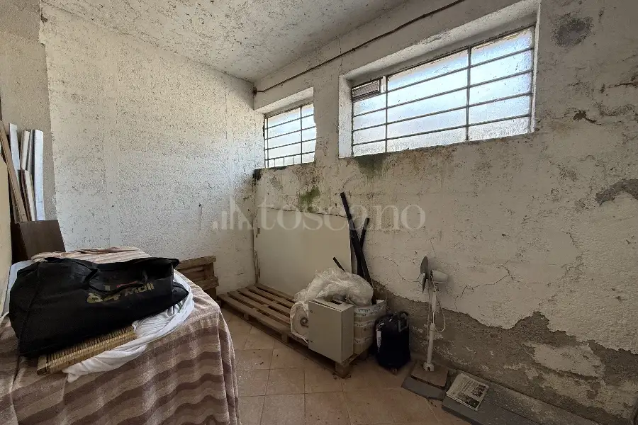 Magazzino in vendita di 160 mq a €65.000 (rif. 25/2025)
