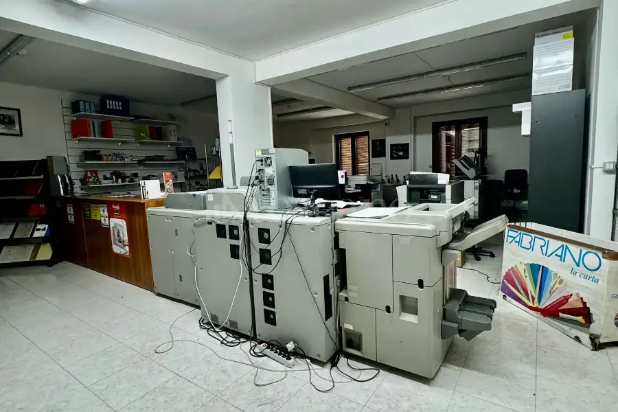 Attività Commerciale in vendita di 130 mq a €210.000 (rif. 31/2025)
