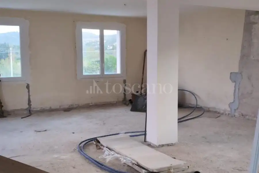 Villa in vendita di 346 mq a €365.000 (rif. 50/2024)