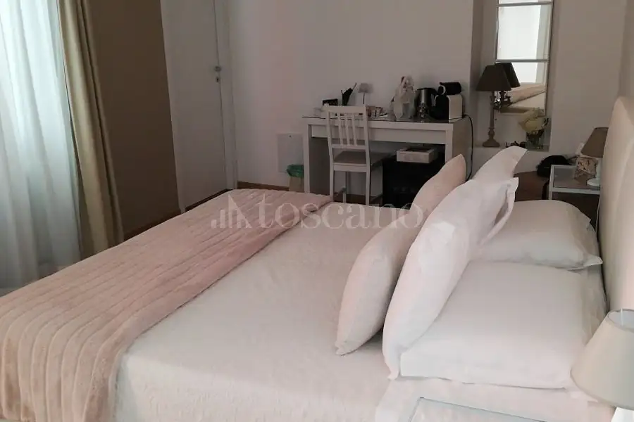 Casa Indipendente in vendita di 225 mq a €760.000 (rif. 20/2025)