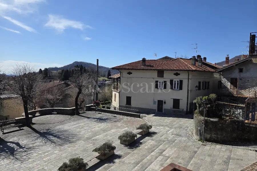 Casa Indipendente in vendita di 220 mq a €120.000 (rif. 5/2026)