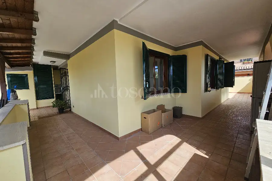 Villa Plurifamiliare in vendita di 150 mq a €237.000 (rif. 25/2026)