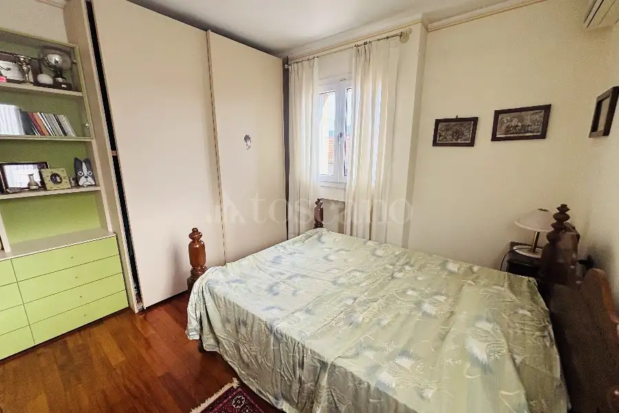 Villa Bifamiliare in vendita di 320 mq a €780.000 (rif. 65/2025)