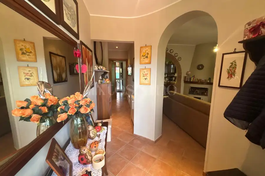 Villa in vendita di 100 mq a €370.000 (rif. 95/2026)