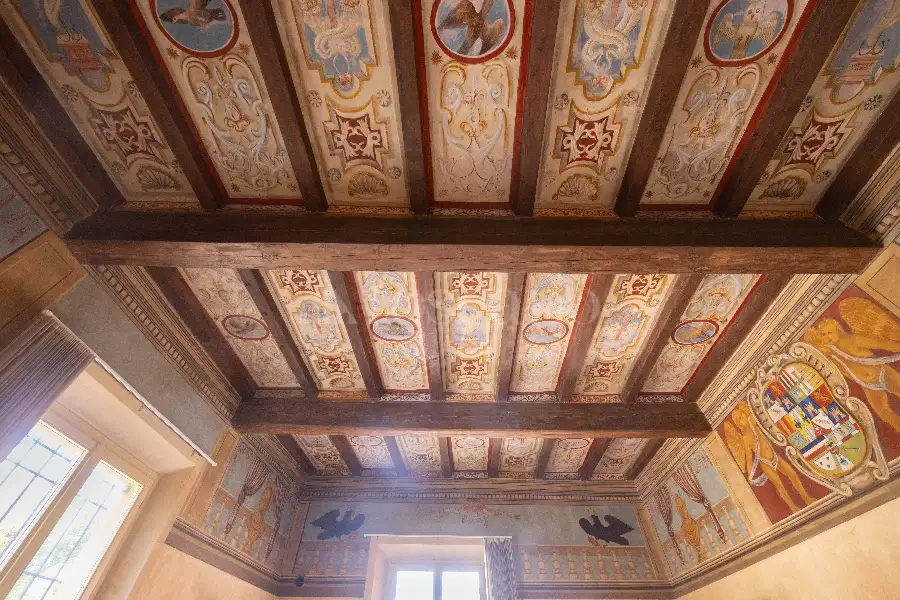 Villa in vendita di 2.660 mq a €950.000 (rif. 43/2025)