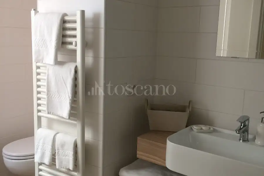 Casa Indipendente in vendita di 225 mq a €760.000 (rif. 20/2025)