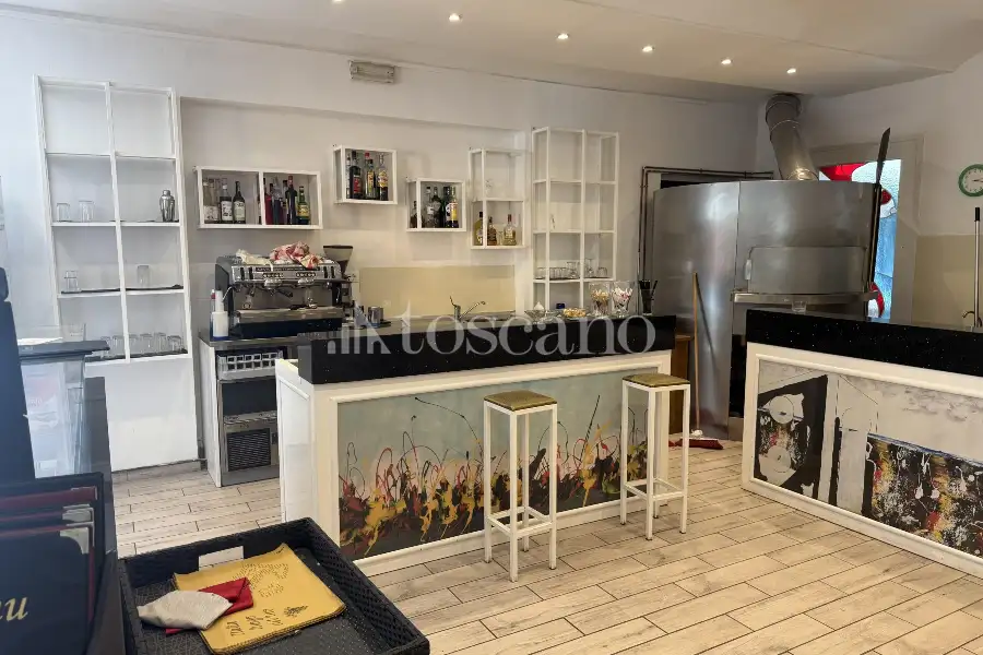 Attività Commerciale in vendita di 400 mq a €270,000 (rif. TS0301VE)