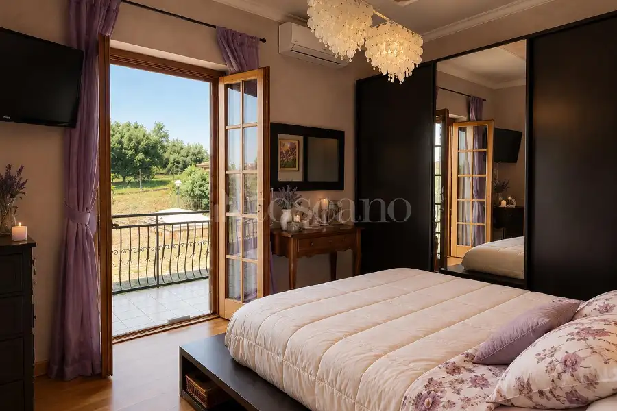 Villa in vendita di 920 mq a €899.000 (rif. 48/2026)