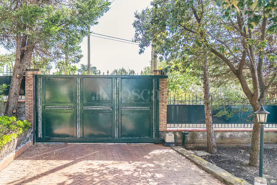 Villa in vendita di 630 mq a €785.000 (rif. 76/2026)