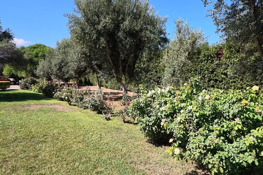 Casa Indipendente in vendita di 250 mq a €879.000 (rif. 203/2026)