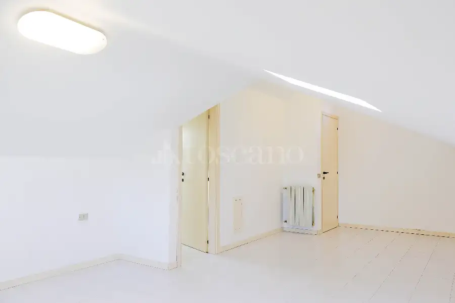 Villino a Schiera in vendita di 220 mq a €298.000 (rif. 19/2025)