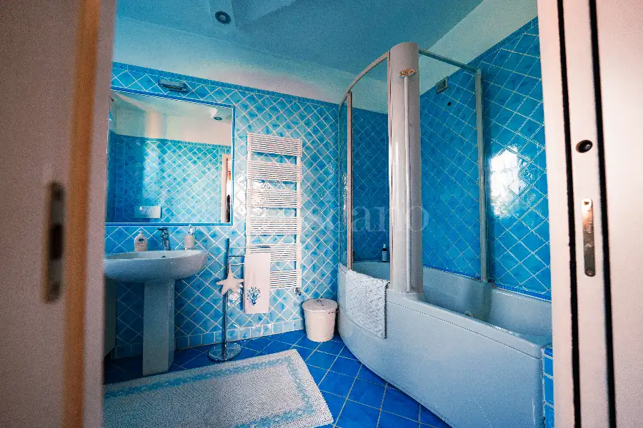 Casa Indipendente in vendita di 340 mq a €1.490.000 (rif. 24/2026)