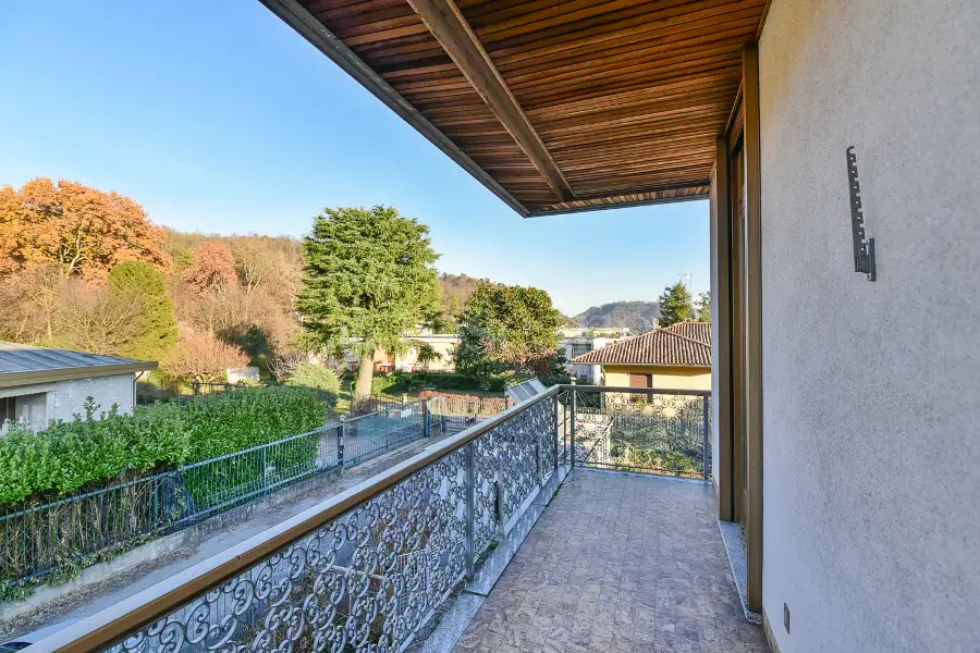 Villa in vendita di 370 mq a €525.000 (rif. 54/2025)