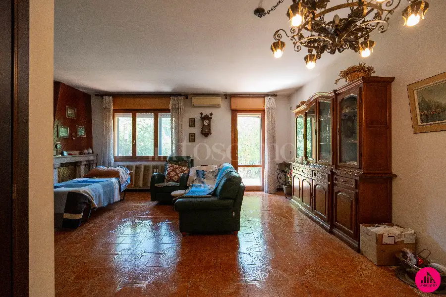 Casa Indipendente in vendita di 220 mq a €229.000 (rif. 58/2026)