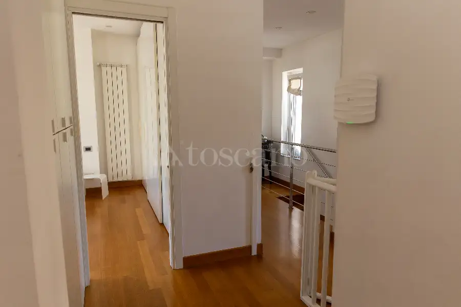 Villino a Schiera in vendita di 216 mq a €779.000 (rif. 114/2025)