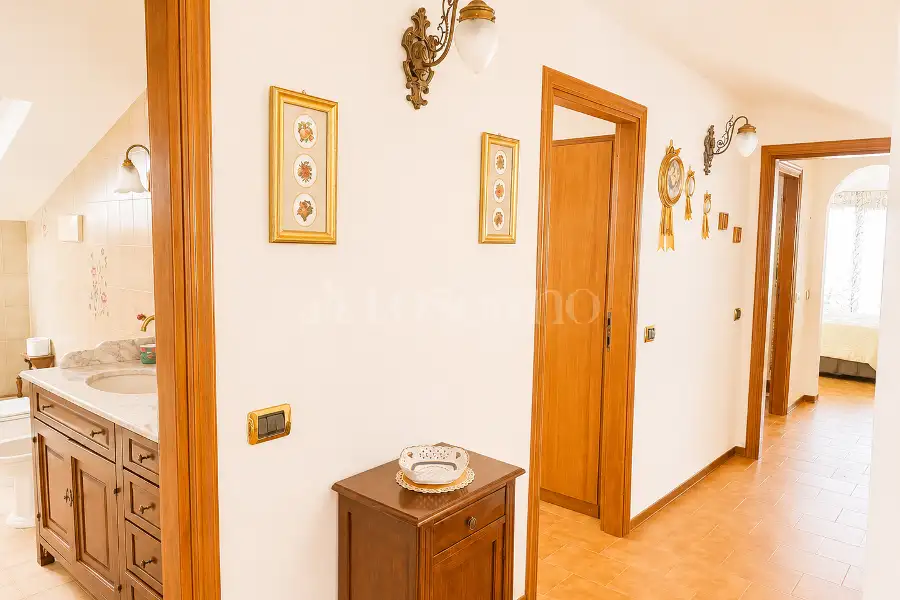 Casa in vendita di 240 mq a €440.000 (rif. 21/2026)