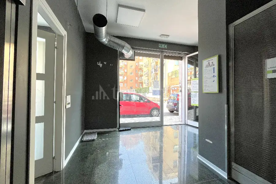 Negozio in vendita di 100 mq a €105.000 (rif. 24/2025)