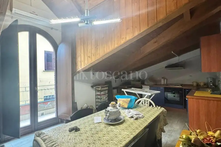 Casa in vendita di 236 mq a €85.000 (rif. 87/2026)