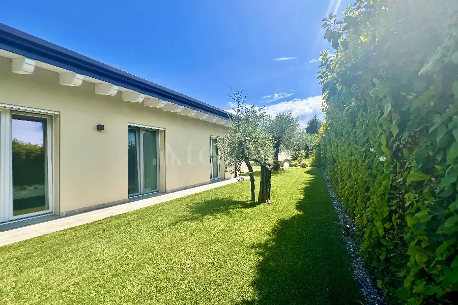 Villa in vendita di 160 mq a €919.000 (rif. 45/2025)