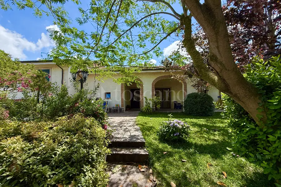 Villa in vendita di 170 mq a €299.000 (rif. 44/2025)