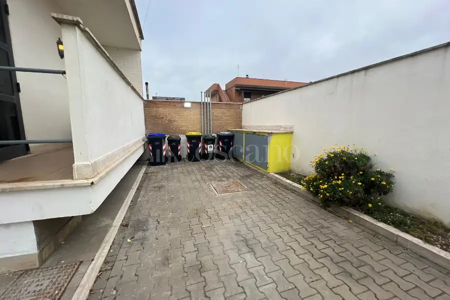 Attività Commerciale in vendita di 60 mq a €33.000 (rif. 39/2026)