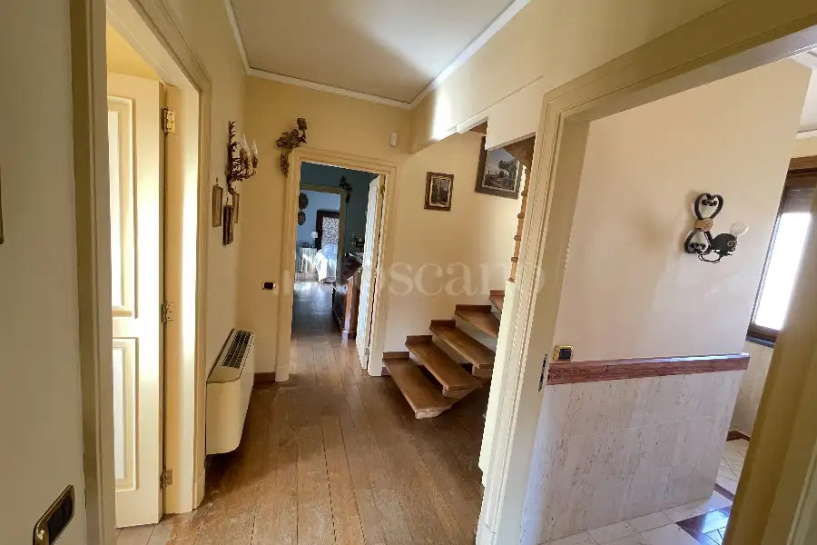 Villa in vendita di 500 mq a €1.500.000 (rif. 45/2025)