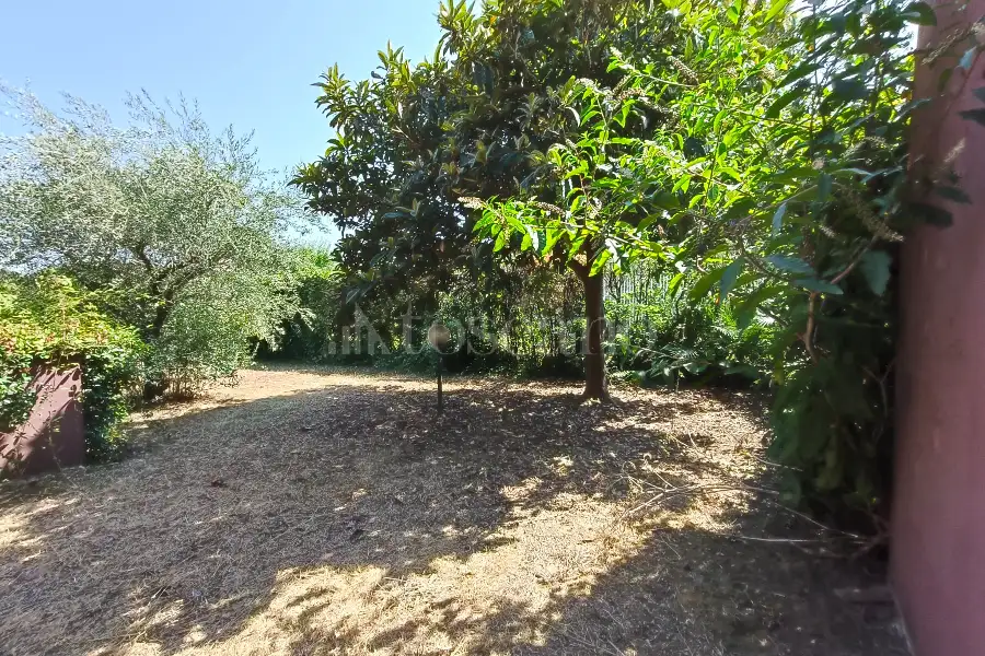 Villa Bifamiliare in vendita di 300 mq a €599.000 (rif. 52/2026)