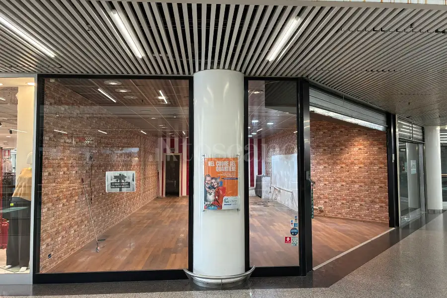 Negozio in affitto di 90 mq a €1.600 (rif. 20/2026)