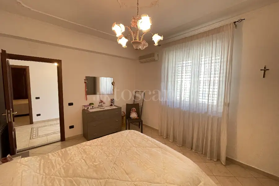 Casa Indipendente in vendita di 382 mq a €450.000 (rif. 2/2026)