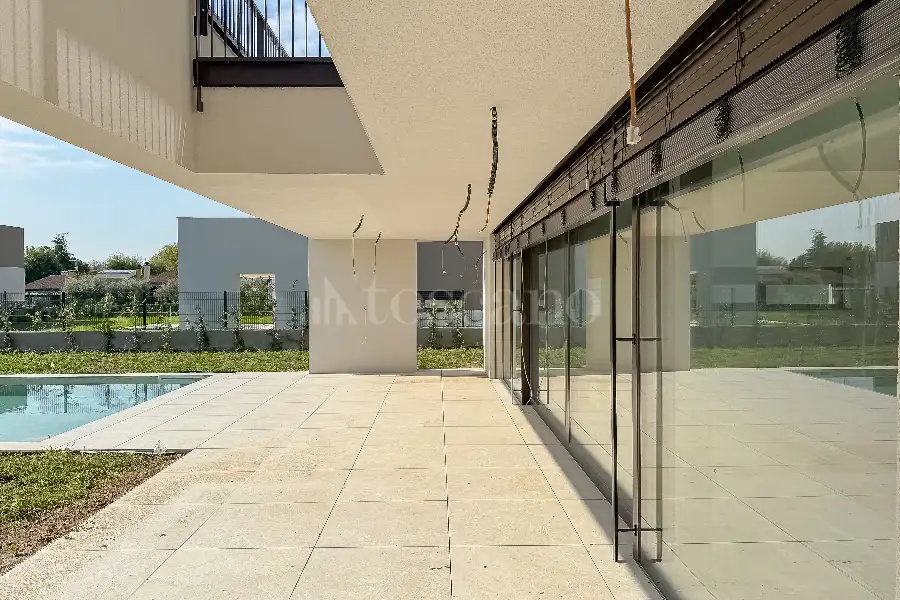 Villa in vendita di 292 mq a €1.590.000 (rif. 12/2025)