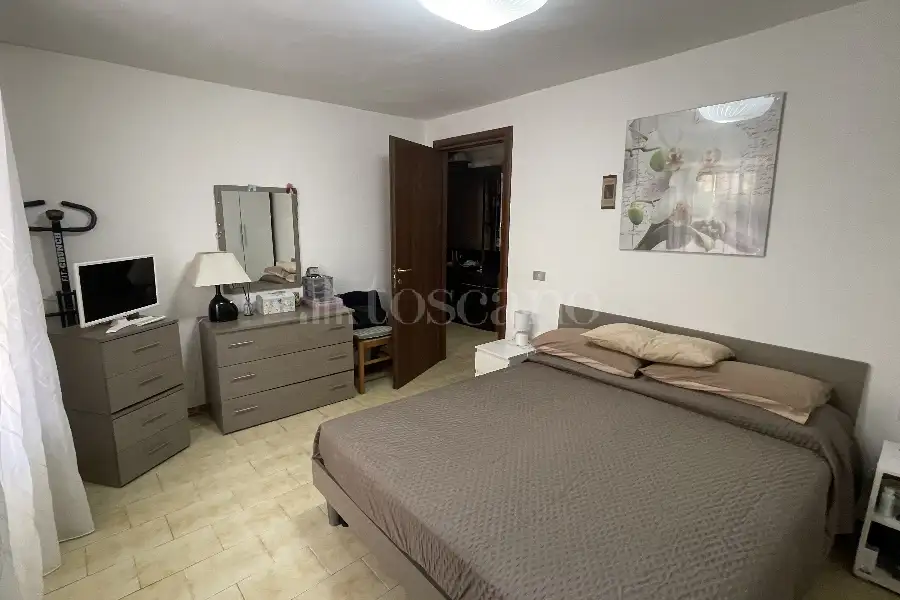 Casa Indipendente in vendita di 212 mq a €210.000 (rif. 15/2026)
