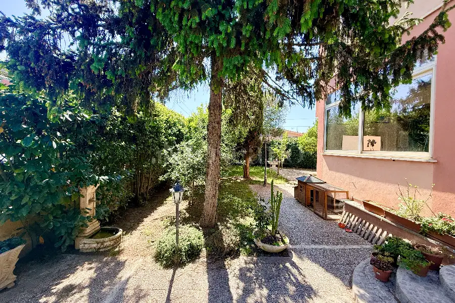 Villa Bifamiliare in vendita di 150 mq a €285.000 (rif. 39/2026)