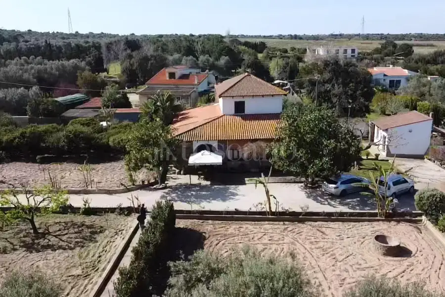 Villa in vendita di 300 mq a €290.000 (rif. 50/2025)