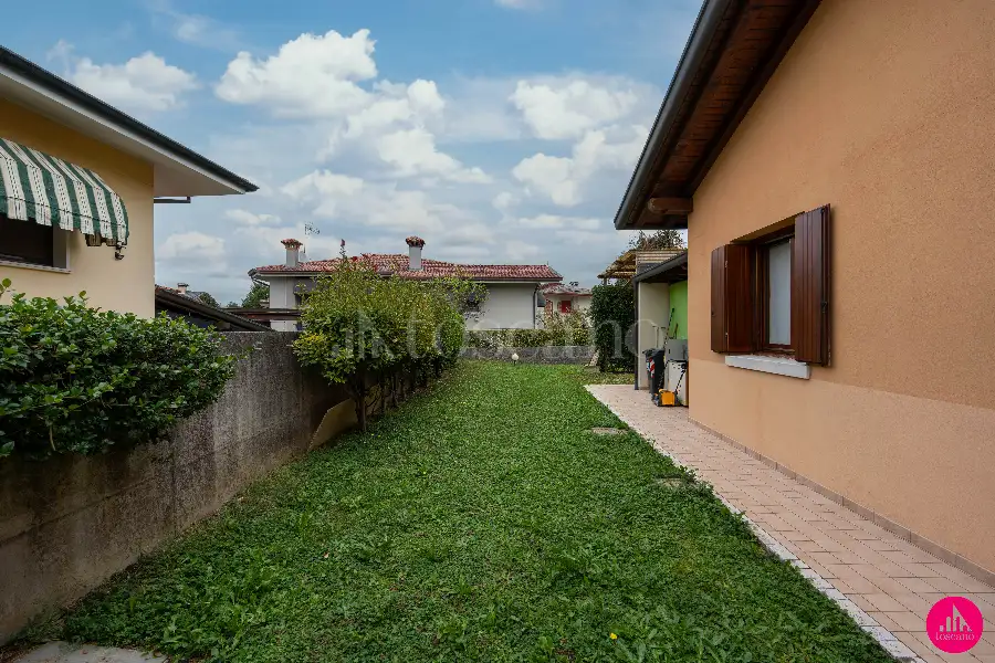 Villa in vendita di 87 mq a €219.000 (rif. 189/2026)
