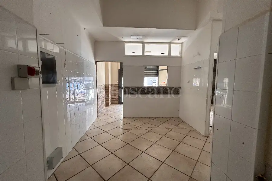 Negozio in vendita di 50 mq a €74.000 (rif. 128/2025)