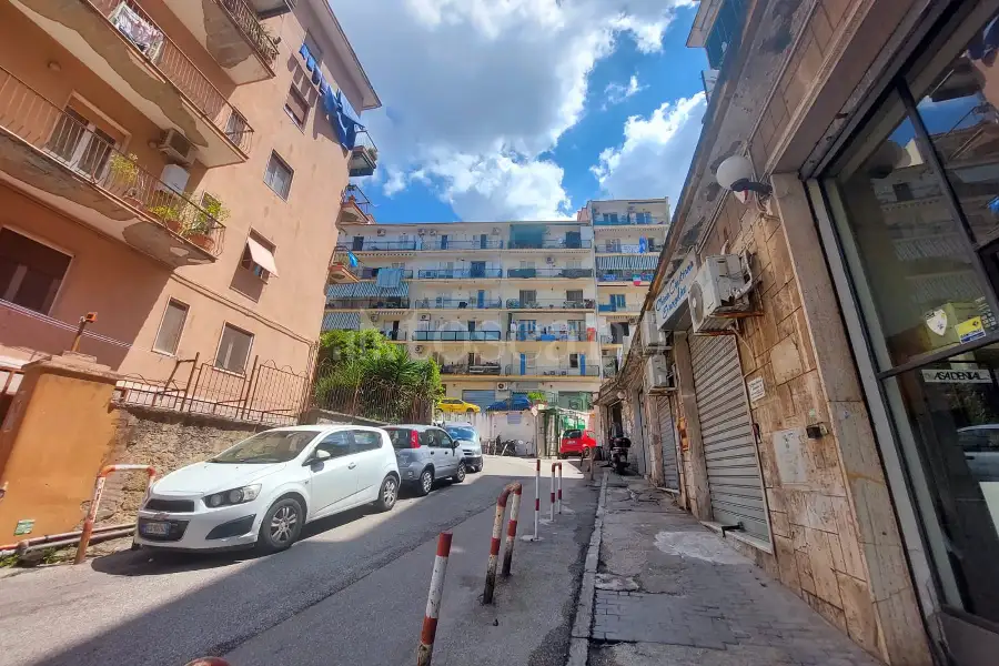 Negozio in vendita di 40 mq a €69.000 (rif. 8/2026)