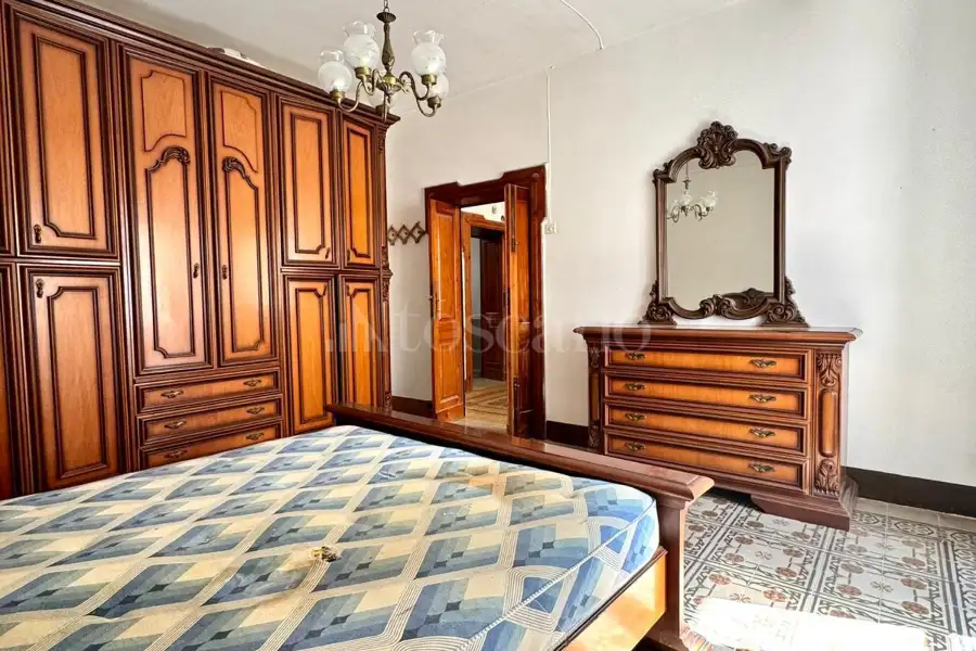 Casa Indipendente in vendita di 160 mq a €80.000 (rif. 76/2026)