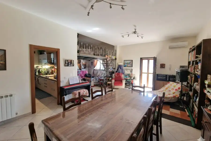 Villa Plurifamiliare in vendita di 120 mq a €225.000 (rif. 36/2026)