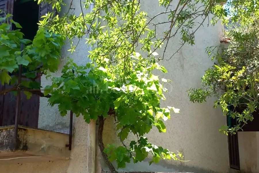 Villa in vendita di 100 mq a €107.000 (rif. 14/2026)