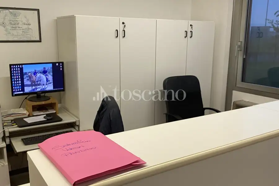 Capannone in vendita di 630 mq a €295,000 (rif. TS0201VE)