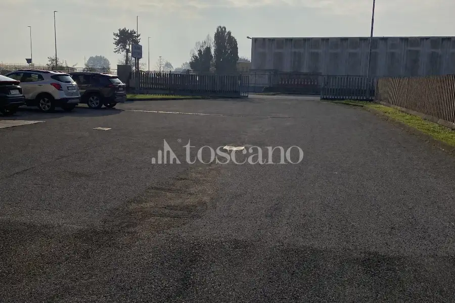 Capannone in vendita di 630 mq a €295,000 (rif. TS0201VE)
