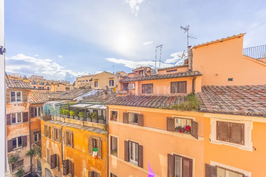 Casa in vendita di 96 mq a €1.099.000 (rif. 44/2026)