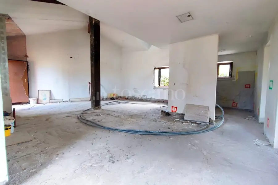 Villa in vendita di 250 mq a €240.000 (rif. 18/2026)