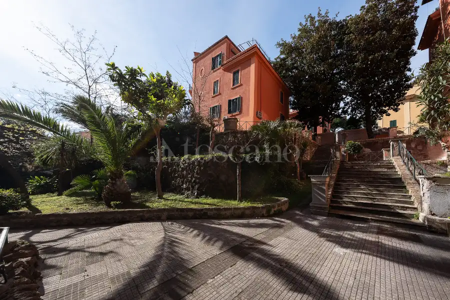 Casa in vendita di 80 mq a €459.000 (rif. 14/2026)