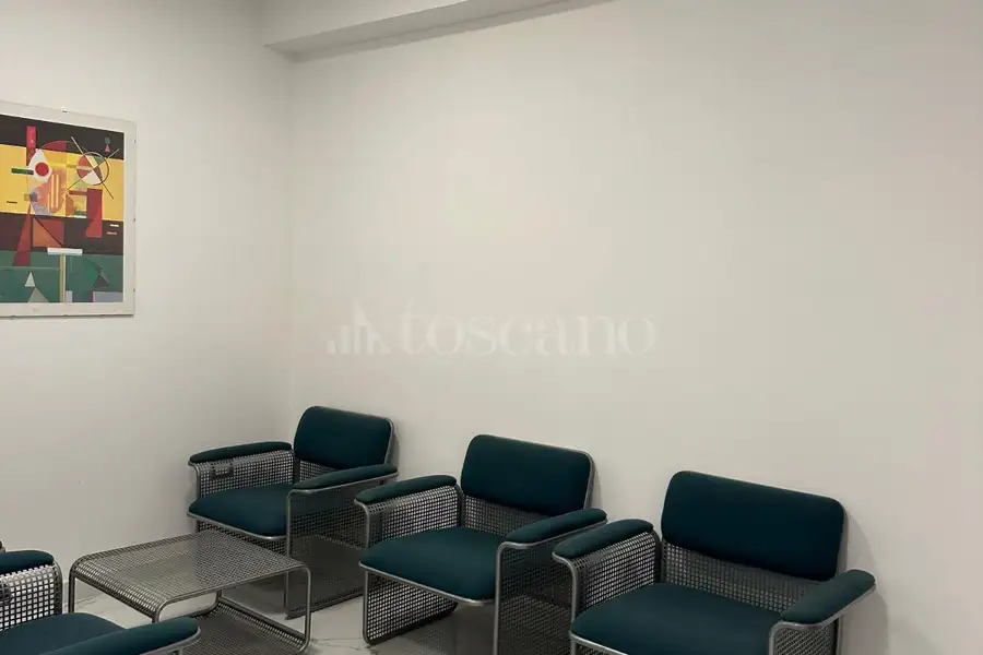 Ufficio in affitto di 60 mq a €450 (rif. 54/2026)