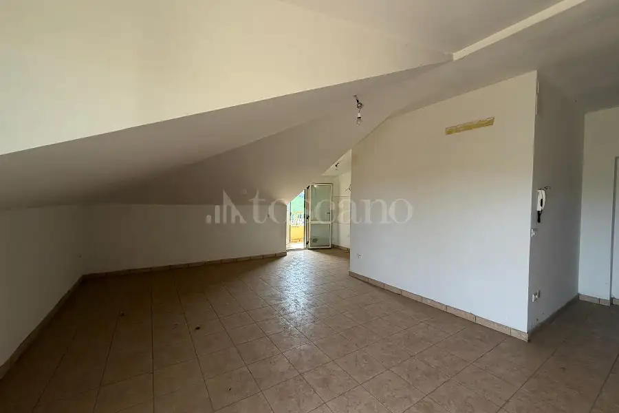 Casa Indipendente in vendita di 400 mq a €210.000 (rif. 46/2026)