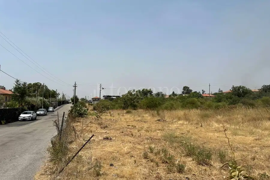 Agricolo in vendita di 17.000 mq a €345.000 (rif. 132/2026)
